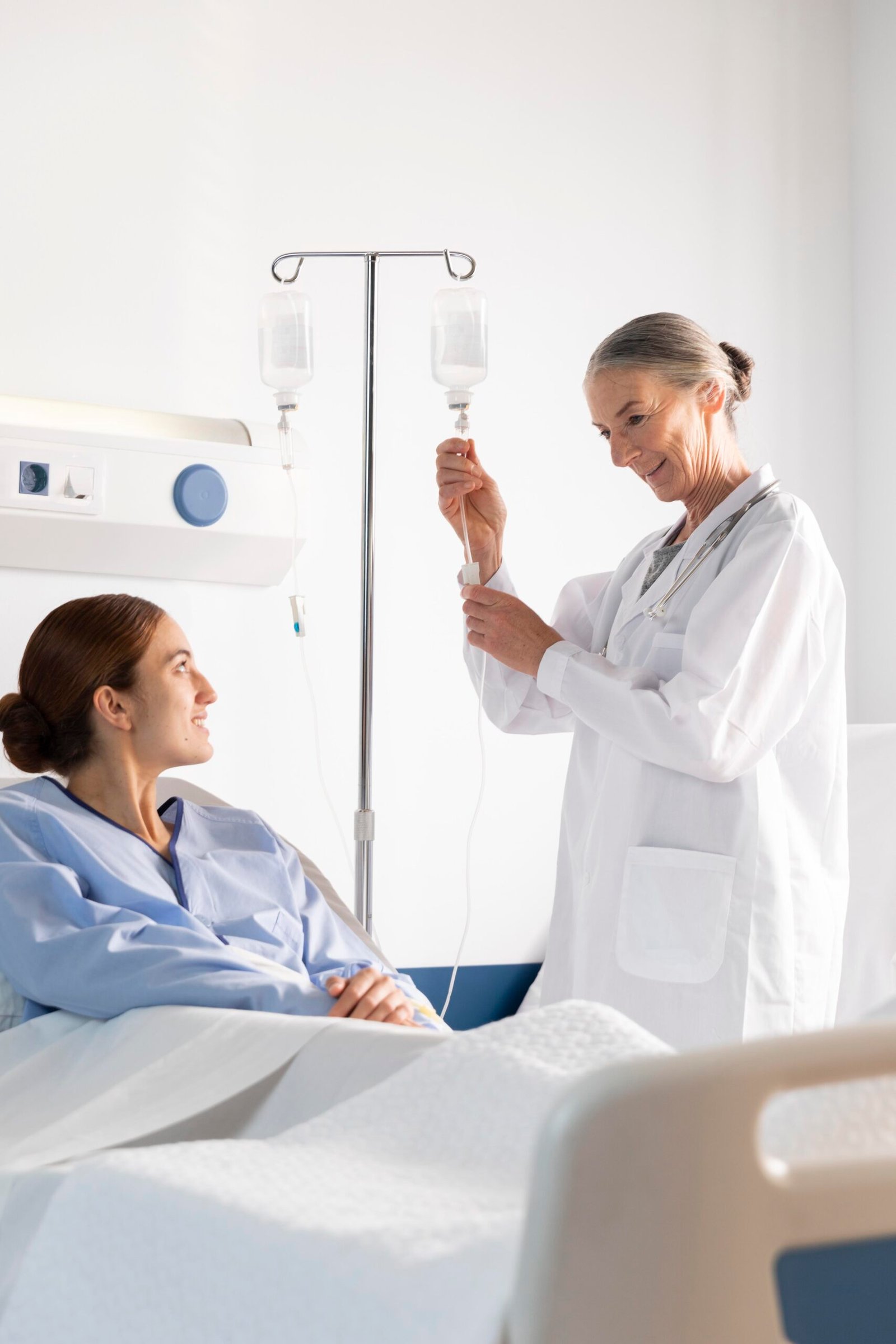 medium-shot-doctor-nursing-patient